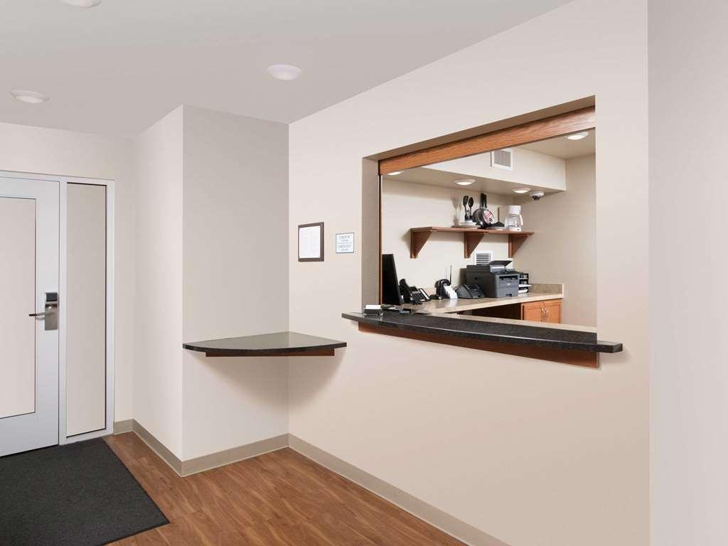 Extended Stay America Select Suites - Wichita - North المظهر الداخلي الصورة