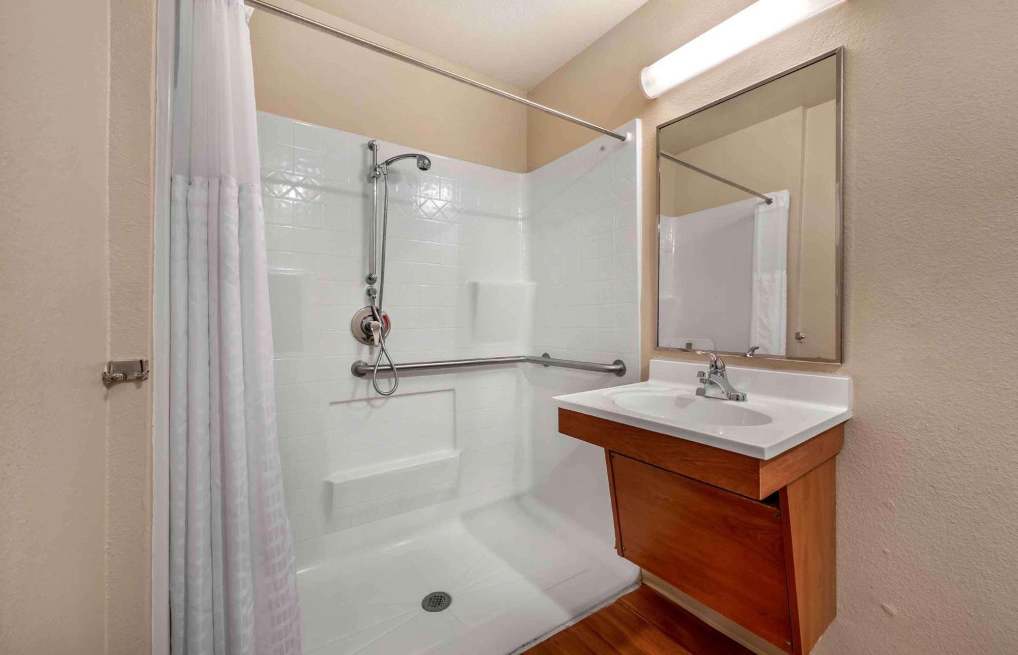 Extended Stay America Select Suites - Wichita - North المظهر الخارجي الصورة