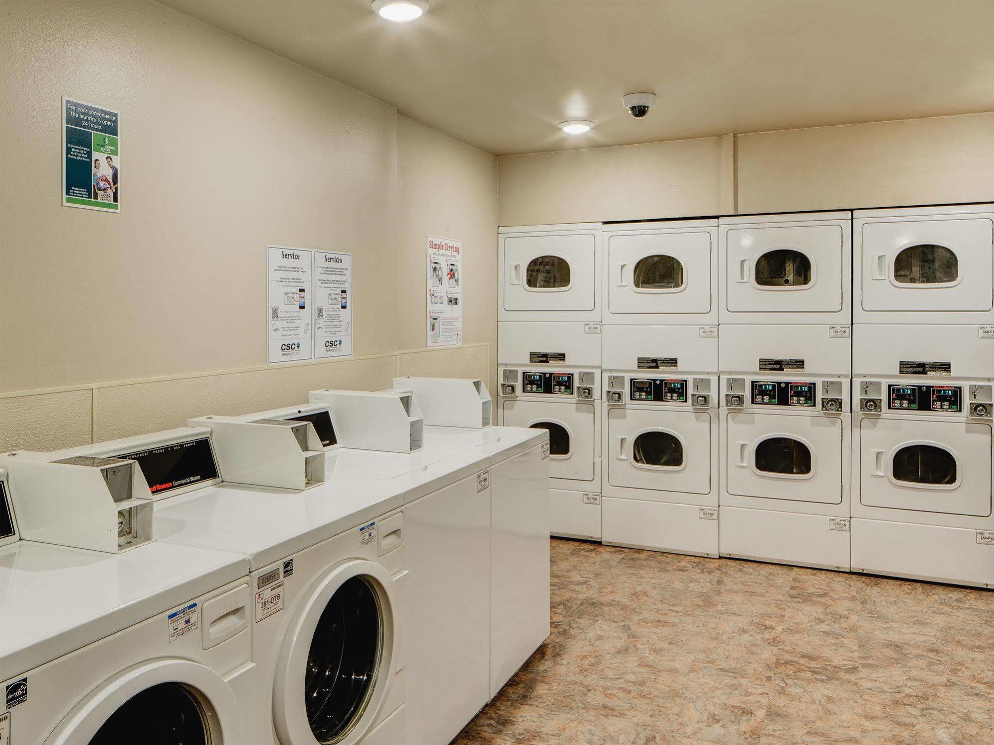 Extended Stay America Select Suites - Wichita - North المظهر الخارجي الصورة
