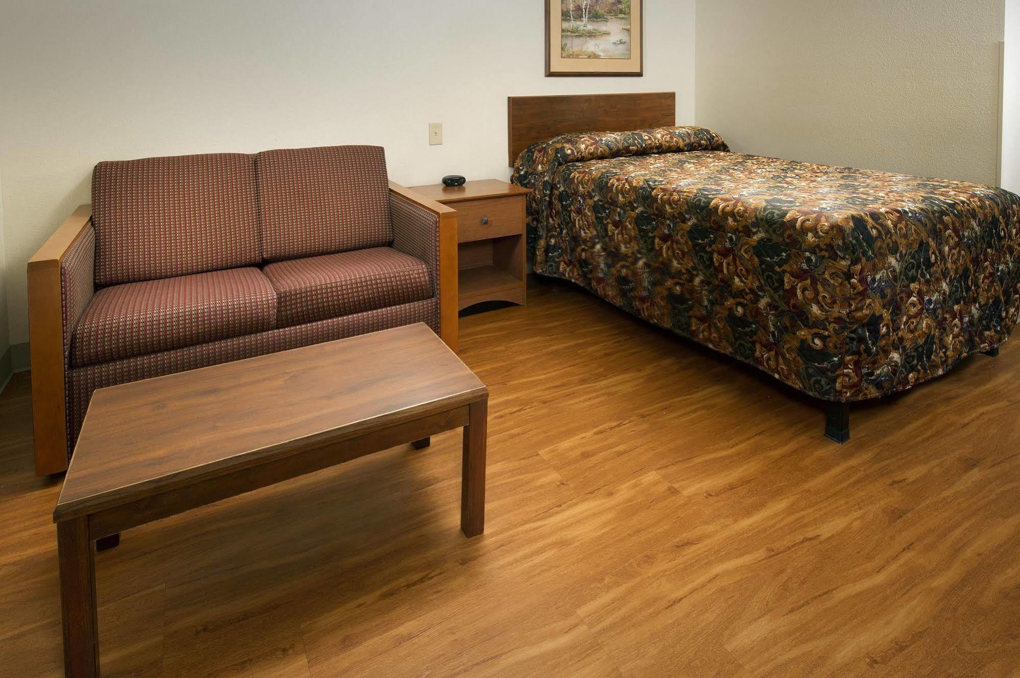 Extended Stay America Select Suites - Wichita - North المظهر الخارجي الصورة